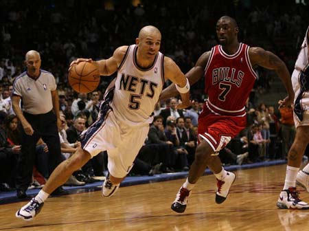 逼抢与边路 逼抢与边路